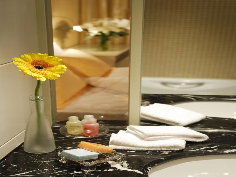 Cosmo Hotel Χονγκ Κονγκ Εξωτερικό φωτογραφία