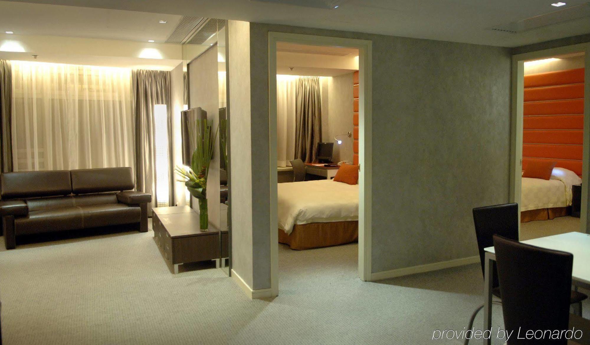 Cosmo Hotel Χονγκ Κονγκ Εξωτερικό φωτογραφία